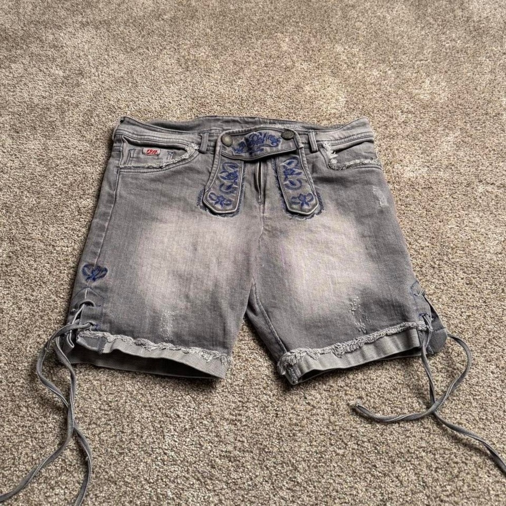 GREY FEVER LAWNE WESTERN‎ STYLE TIE SHORTS